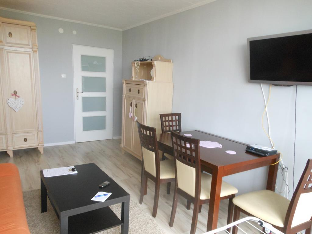 Apartament Obroncow Wybrzeza Lejlighed Gdańsk Værelse billede