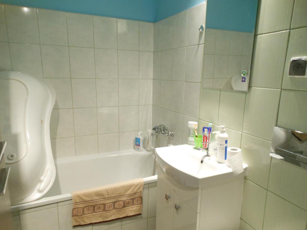 Apartament Obroncow Wybrzeza Lejlighed Gdańsk Værelse billede
